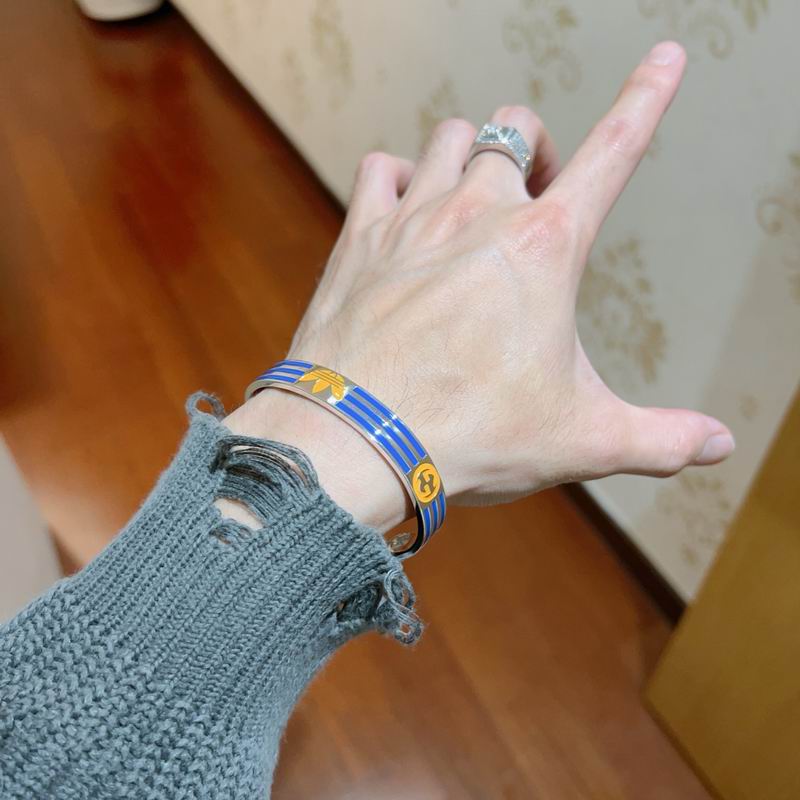 Gucci Bracelet 04yxs296